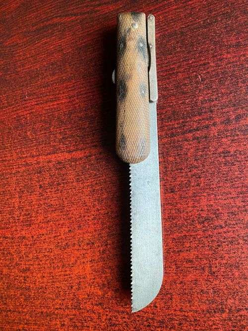 German WW1 Foldable Medics Knife - Overall Length 362mm