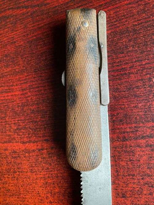 German WW1 Foldable Medics Knife - Overall Length 362mm
