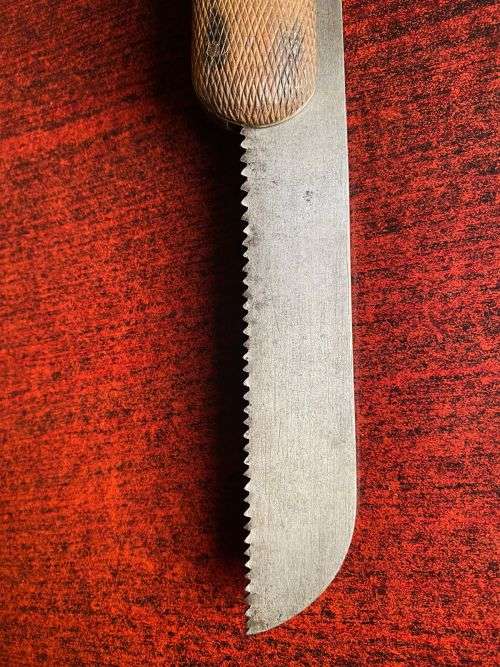 German WW1 Foldable Medics Knife - Overall Length 362mm