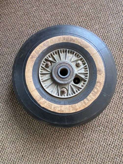 AUTHENTIC WW2 GERMAN FIGHTER AIRCRAFT MESSERSCHMITT BF109 TAIL WHEEL-ALSO USED ON THE FOEKE WULF 190