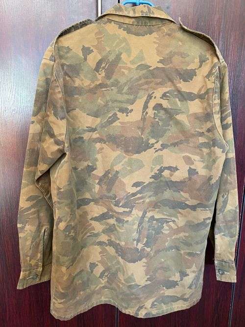 RAILWAY POLICE CAMO.LONG SLEEVE SHIRT-SIZE MEDIUM TO LARGE-MEASURES 54 CM ARMPIT TO ARMPIT-USED BUT