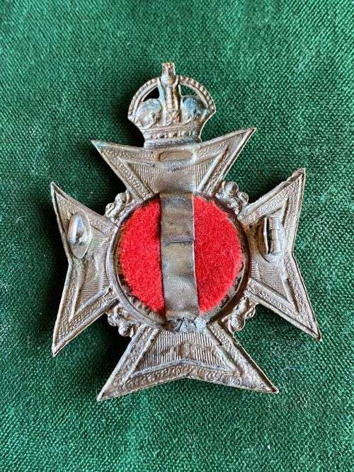 RHODESIA REGIMENT HAT BADGE-WORN 1947-53-STICK PIN MISSING