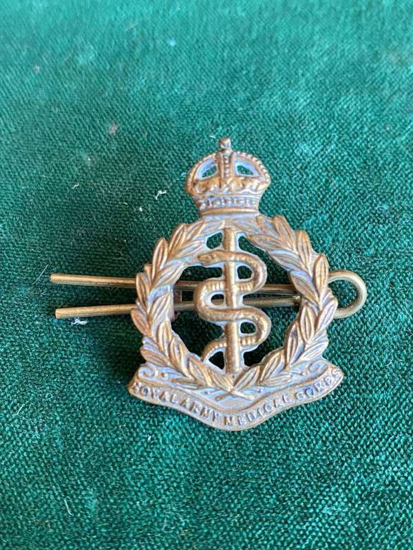 WW1 ROYAL ARMY MEDICAL CORPS COLLAR BADGE- 2 LUGS