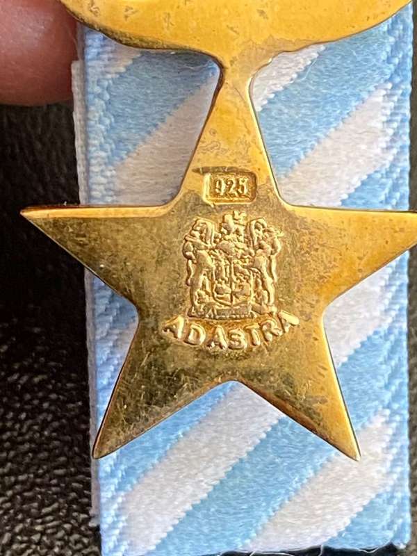 GUARANTEED ORIGINAL MINIATURE AD ASTRA DECORATION (AAD) 1991-FLYING SKILLS-SILVER MARKED