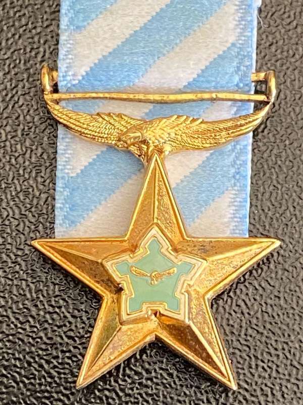 GUARANTEED ORIGINAL MINIATURE AD ASTRA DECORATION (AAD) 1991-FLYING SKILLS-SILVER MARKED