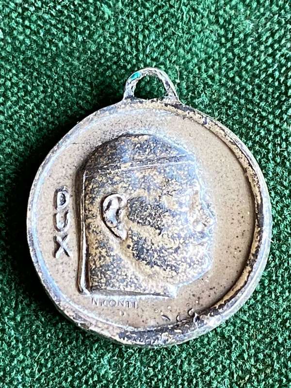 ITALIAN FASCI DI COMBATTIMENTO MEDAL-IT WAS A POLITICAL AND PARAMILITARY GROUP IN ITALY THAT MARGED