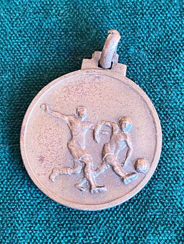 ITALIAN WW2 SOCCER CHAMPIONSHIP MEDAL-HELD IN GONDAR ETHIOPIA-DIAMETER 25 MM