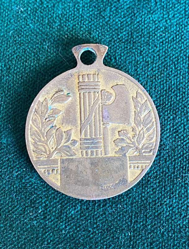 ITALIAN WW2 MUSSOLINI,THE FASCIST DICTATOR MEDAL-DIAMETER 25 MM