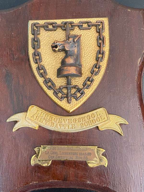 PLAQUE TO LT. GENL. LIEBENBERG SSAS.SD. OEF. SWEEPSLAG NOV 86