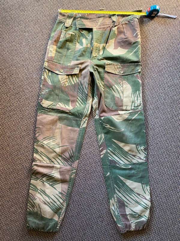 RHODESIAN CAMO TROUSERS-SIZE AT LEAST A 34-PLEASE LOOK AT PICS FOR MEASUREMENT-PIPE LENGTH 78CM-USED