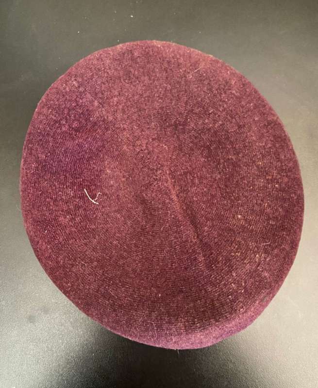 SCARCE ORIGINAL 45 PARA BRIGADE BERET-WORN 1994-MAY 1995-BERET BADGE ON BLACK LEATHER BACKING-INSIDE