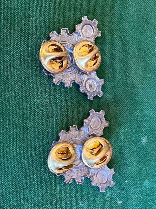 SWA TECHNICAL SERVICES CORPS OXIDISED SILVER,COLLAR BADGE PAIR-ALL PINS INTACT