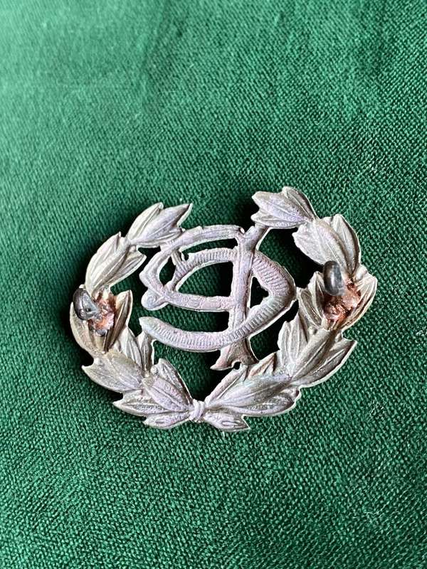 CAPE POLICE,WHITE METAL CAP BADGE-WORN PRIOR TO 1902- 2 LUGS