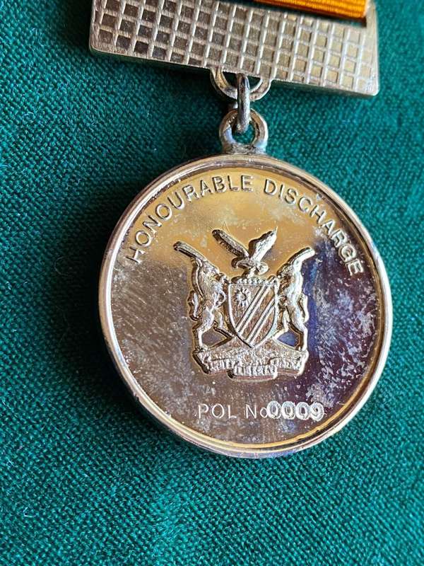 NAMIBIAN POLICE FULL SIZE HONOURABLE DISCHARGE MEDAL (2003) AWARDED ON HONOURABLE DISCHARGE FROM THE