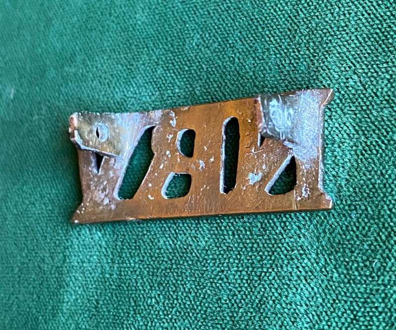 NATIONAL RESERVE VOLUNTEER SHOULDER TITLE,WORN WW2- 2 LUGS