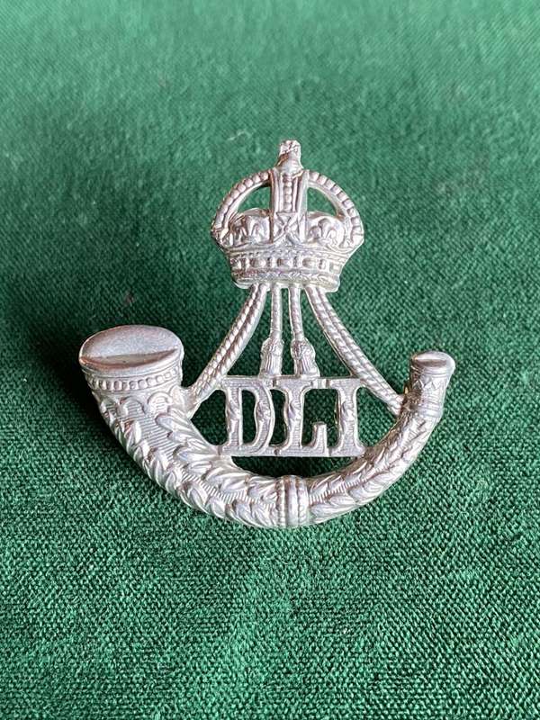 DURBAN LIGHT INFANTRY CAP BADGE-WORN 1902-1919- 2 LUGS