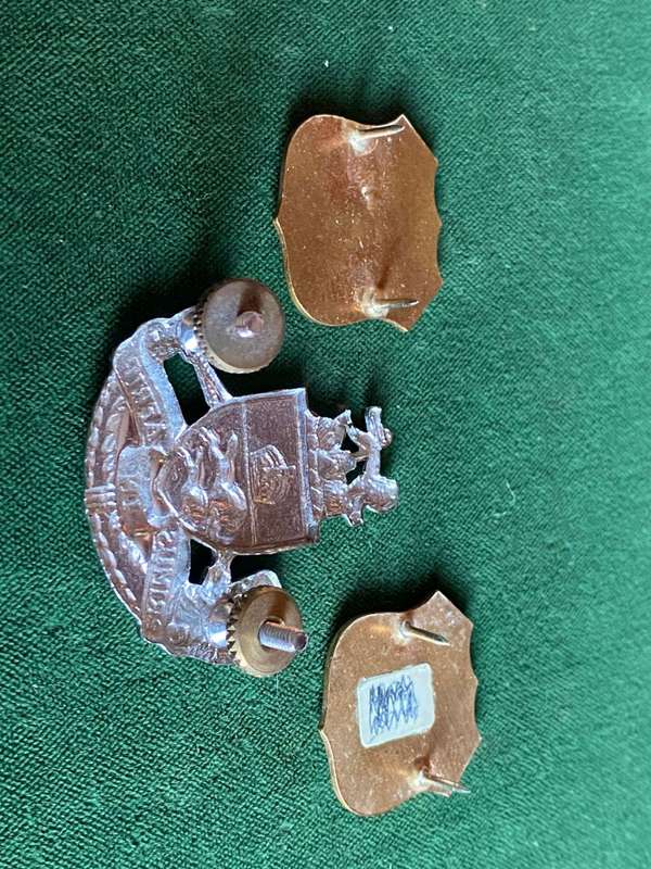DURBAN LIGHT INFANTRY CAP (WHITE METAL) AND COLLARS-WORN POST 1964-LUGS + PINS INTACT