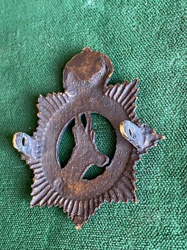 SA SERVICE CORPS CAP BADGE-USED BY DIVERS DURING WW1- 2 LUGS