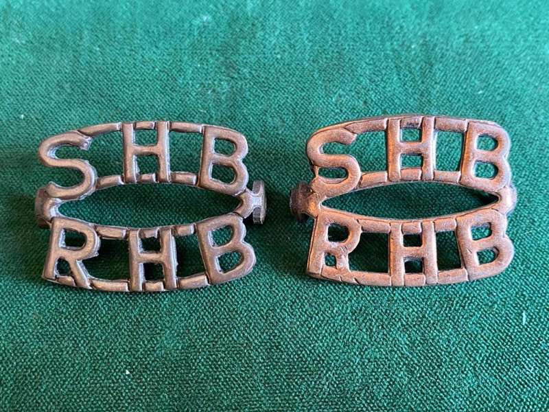 RAILWAYS AND HARBOURS BRIGADE TITLE PAIR-WORN DURING WW2 -LUGS INTACT