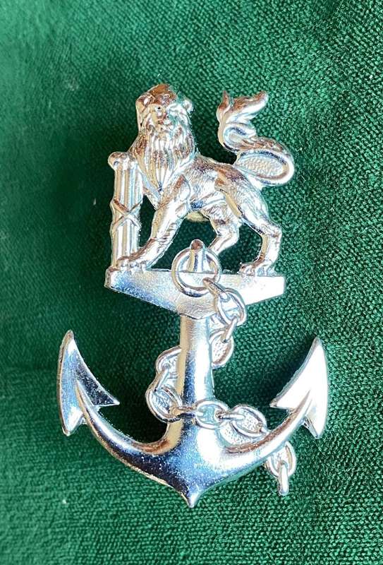 NAVAL SCHOOL CADETS WHITE METAL CAP BADGE-WORN FROM 1964- 2X LUGS