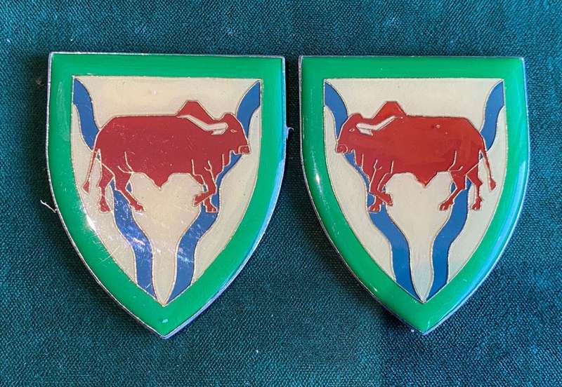 THEUNISSEN COMMANDO FLASH PAIR-ORIGINAL-NO PINS-SILICONE ON BACK CAN BE CLEANED