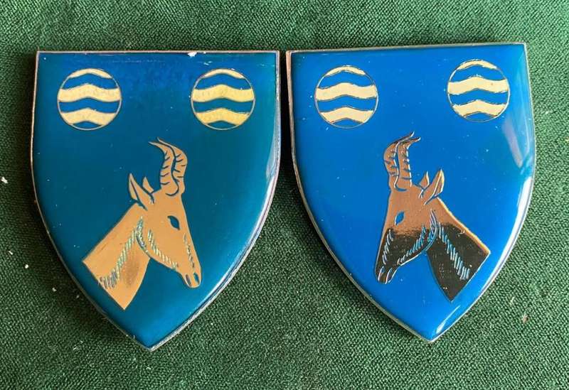 HARTBEESFONTEIN COMMANDO FLASH PAIR-NO PINS-SILICONE CAN BE REMOVED