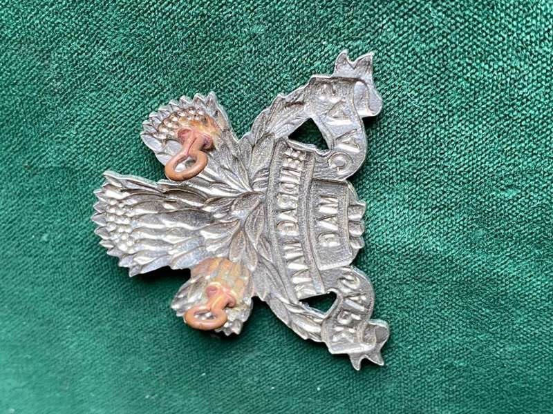 SA ARMOURED CORPS CAP BADGE-WORN POST 1963-2 LUGS