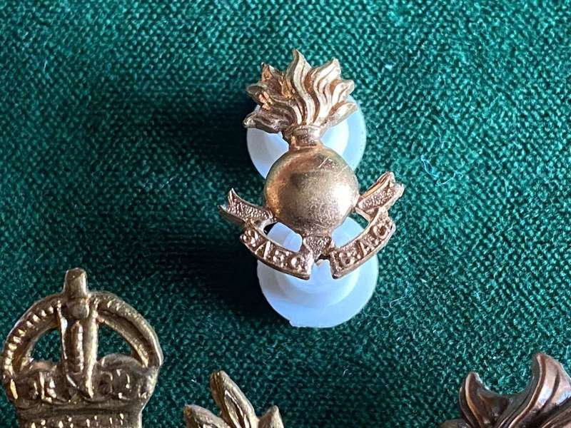 SA ENGINEERS CORPS-GILT CAP AND MESS DRESS COLLARS AND BRASS COLLARS-WORN 1922-1926-LUGS + PINS INTA