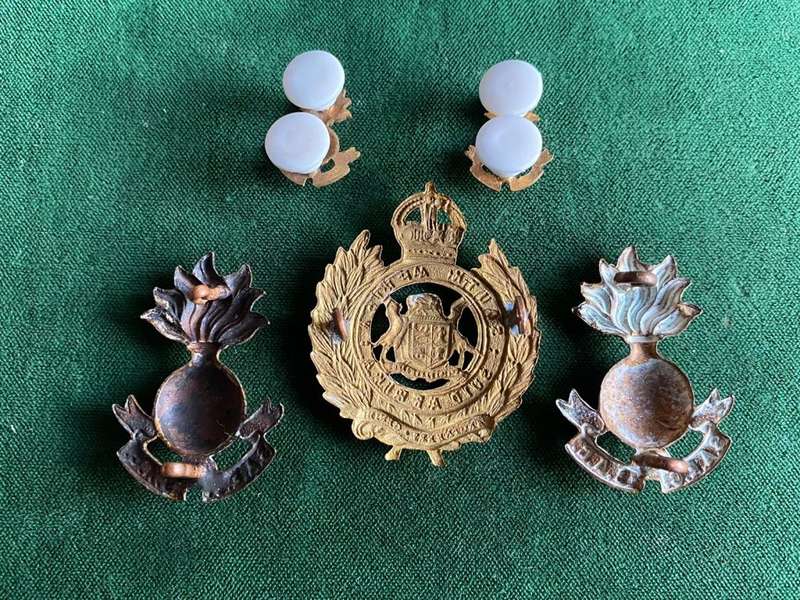 SA ENGINEERS CORPS-GILT CAP AND MESS DRESS COLLARS AND BRASS COLLARS-WORN 1922-1926-LUGS + PINS INTA