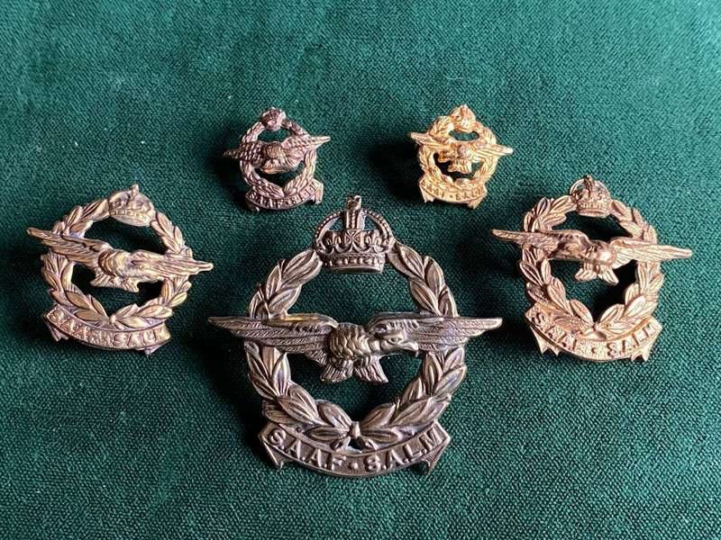 SAAF CAP COLLARS AND MESS DRESS COLLARS-WORN 1926-1959-ONE LUG EACH ON COLLARS MISSING