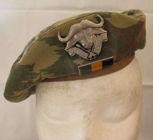 32 BATTALION 1ST PATTERN CAMO BERET.  ORIGINAL COMBAT USED ITEM.