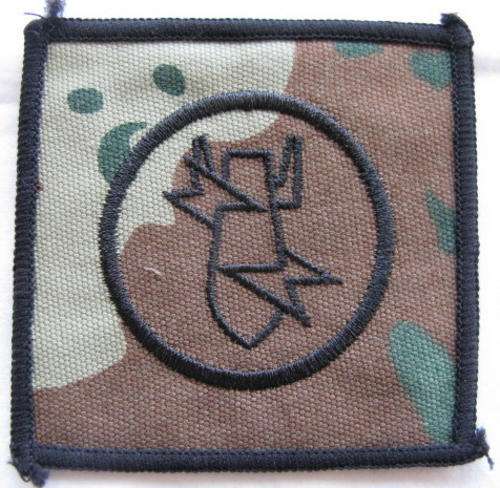 EXPLOSIVE ORDNANCE DISPOSAL BADGE - PROPOSED BUT NEVER ADOPTED