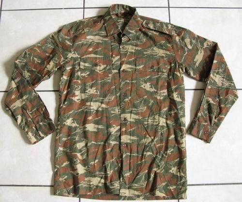 KOEVOET CAMO LONG SLEEVE SHIRT LABELLED.  SIZE MEDUIM