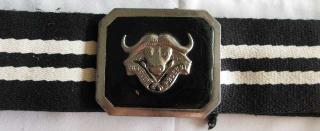 32 BATTALION STABLE BELT WITH 2ND PATTERN BUCKLE.  EXTENDED LENGTH 97CM.