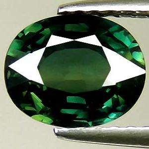 AAA+++ RICH EMERALD GREEN CEYLON SAPPHIRE - 2.220 CT - VVS1