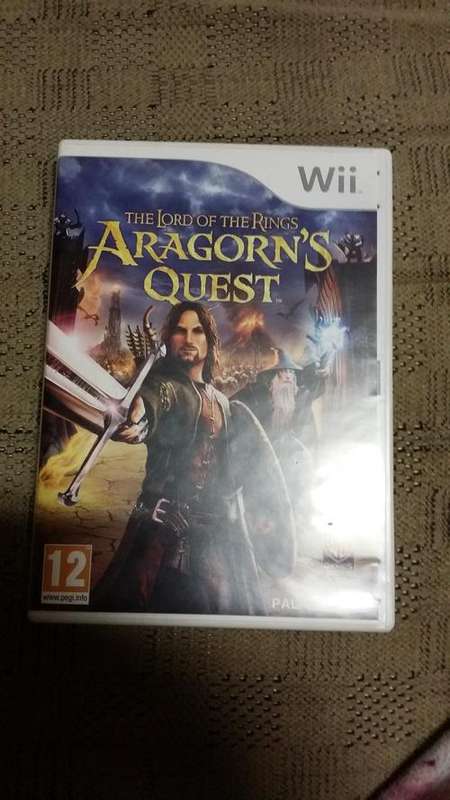 Secondhand Wii games Wii Sports and Aragorn's quest