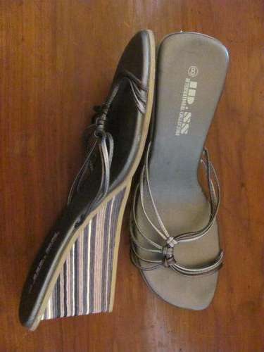 Wedges (size 8)