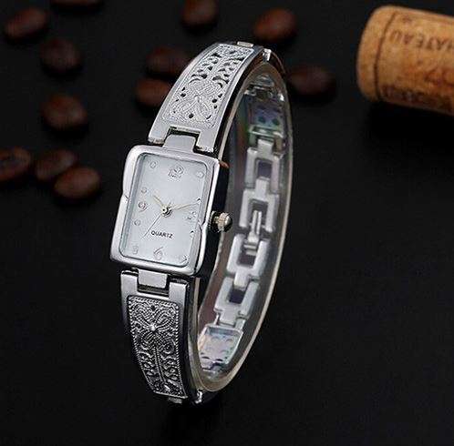 Super Elegant Ladies Dress Bracelet Wrist Watch, Exquisite High Finishing, Special Pattern Strap