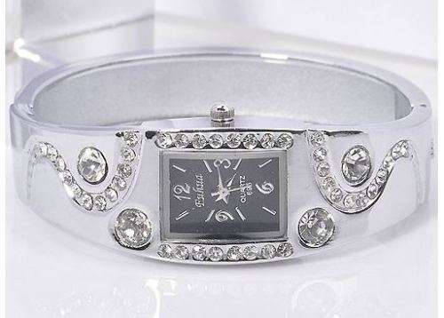Beautiful Ladies WAVE Rhinestone & Crystal Bracelet Wrist Watches in SILVER