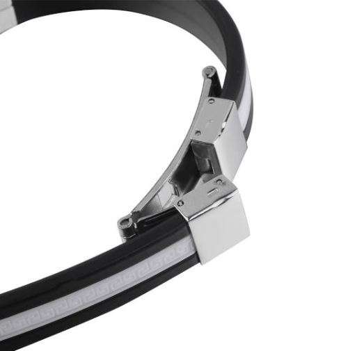 Men's Fashion Black Silicone Bracelet With Stainless Steel Geometric Bezel Setting