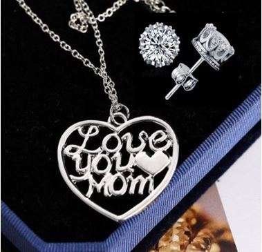 Elegant White Gold Plated Jewelry Set With Love You Mom Heart Pendant in Complimentary Gift Box