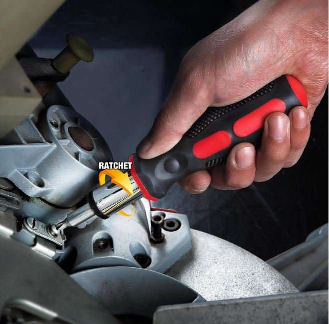 31 Piece Ratchet Screwdriver & Bit Set - Professional 360 Degree Rotating Ratchet Wheel