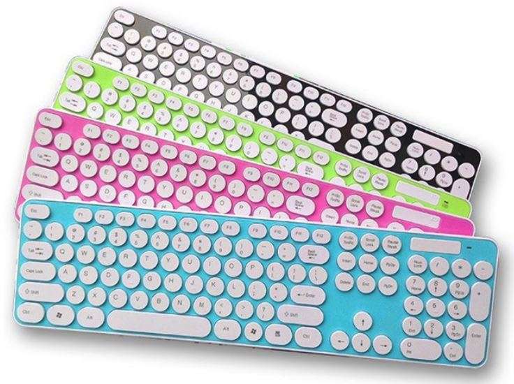 Super Slim 2.4 Ghz Wireless Keyboard, Mouse, Silicone Protective Skin & USB Receiver Combo