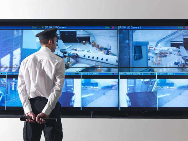 4 Channel CCTV Security Kit With Network Access, Real Time Recording, Day & Night Surveilance....