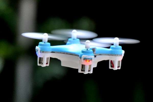 2.4GHZ 6 Axis Mini Remote Control Quadcopter 360° Rotation, LED Lights, 3D Stunts