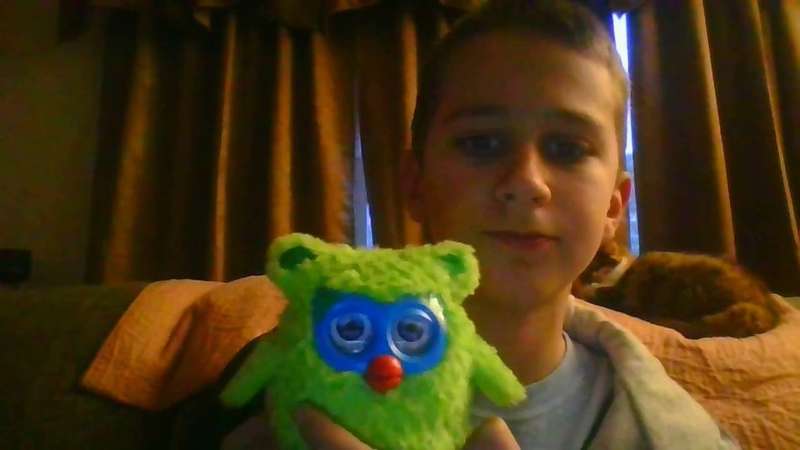 Fuzzy Wonderz - Care for them and once they hatch, they will become your best friend