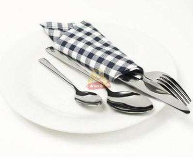 24 Piece Modern Silverware Stainless Steel Cutlery Set in Wooden Case