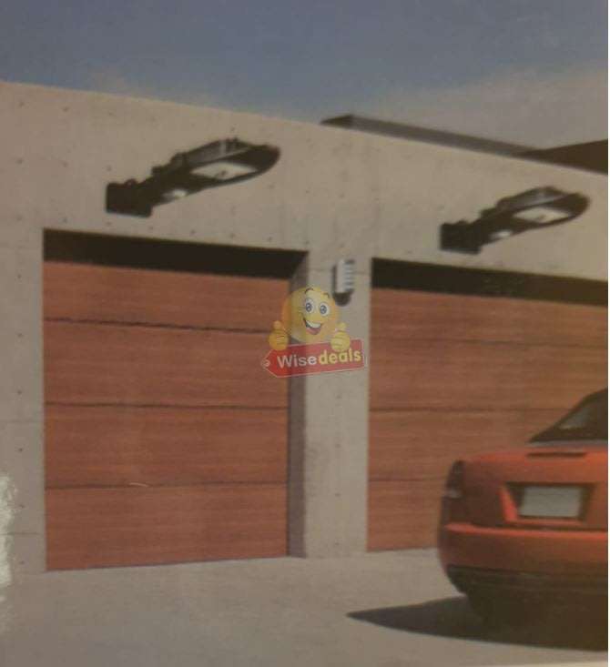 Solar Sensor Street Light, 100W - SEE NEW DELIVERY FEES
