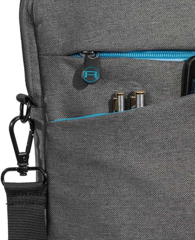 Large Capacity Magnetic Laptop Bag