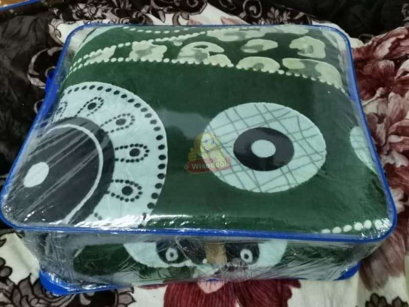 6kg Luxury Multi-colour Thick Blanket in Comfortable Carry Bag